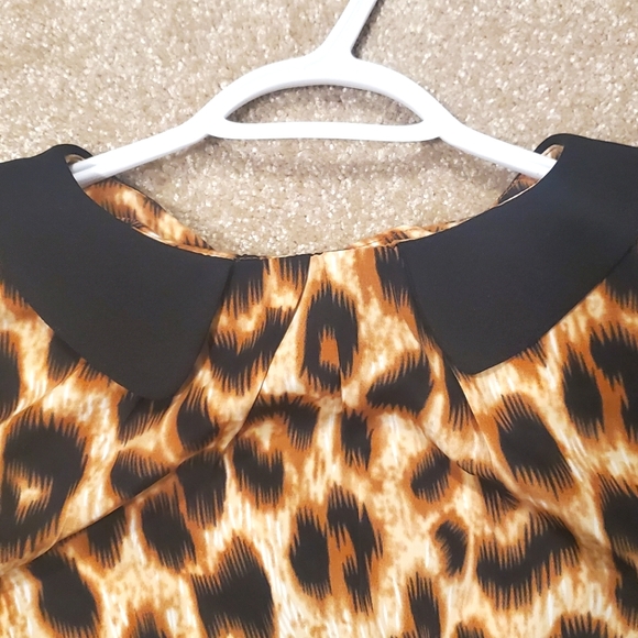 leopard print top sz S - Picture 2 of 3